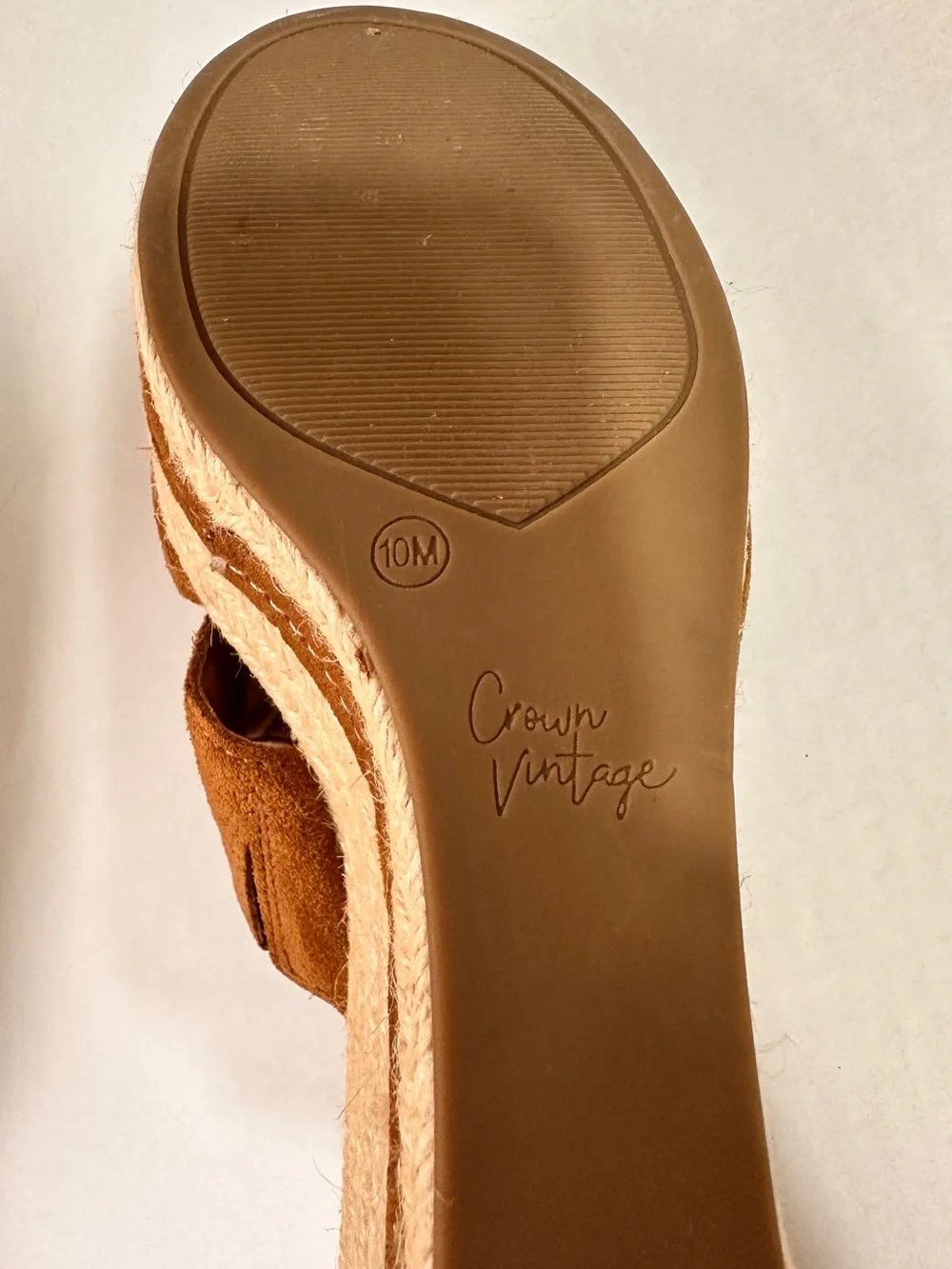 Crown Tan Suede Espadrille Platform Wedge Size 10